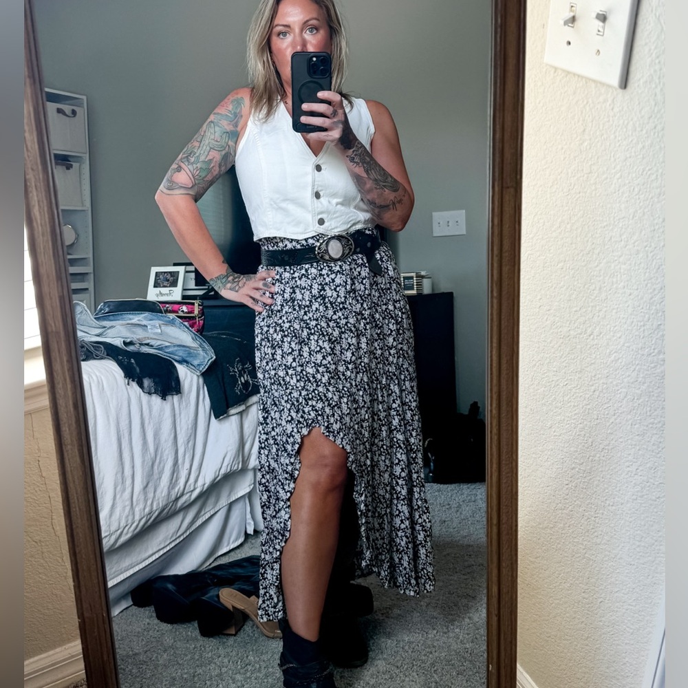 Floral Black and White Skirt